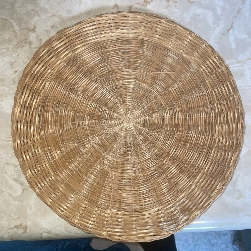Set‎ Of Four Vintage Rattan Reed Wicker Plate Holders